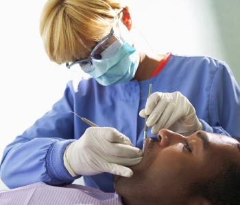 Trusting your Franklin, OH, dentist with dental extraction oral surgeries